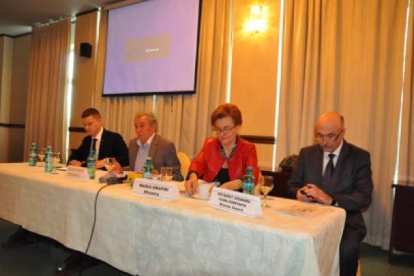 Grapini, la aceeaşi masă cu întreprinzătorii constănţeni